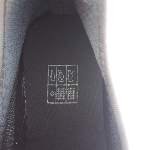 Veeqtqx women's black slip on Sneakers 40 - Picture 2 of 6